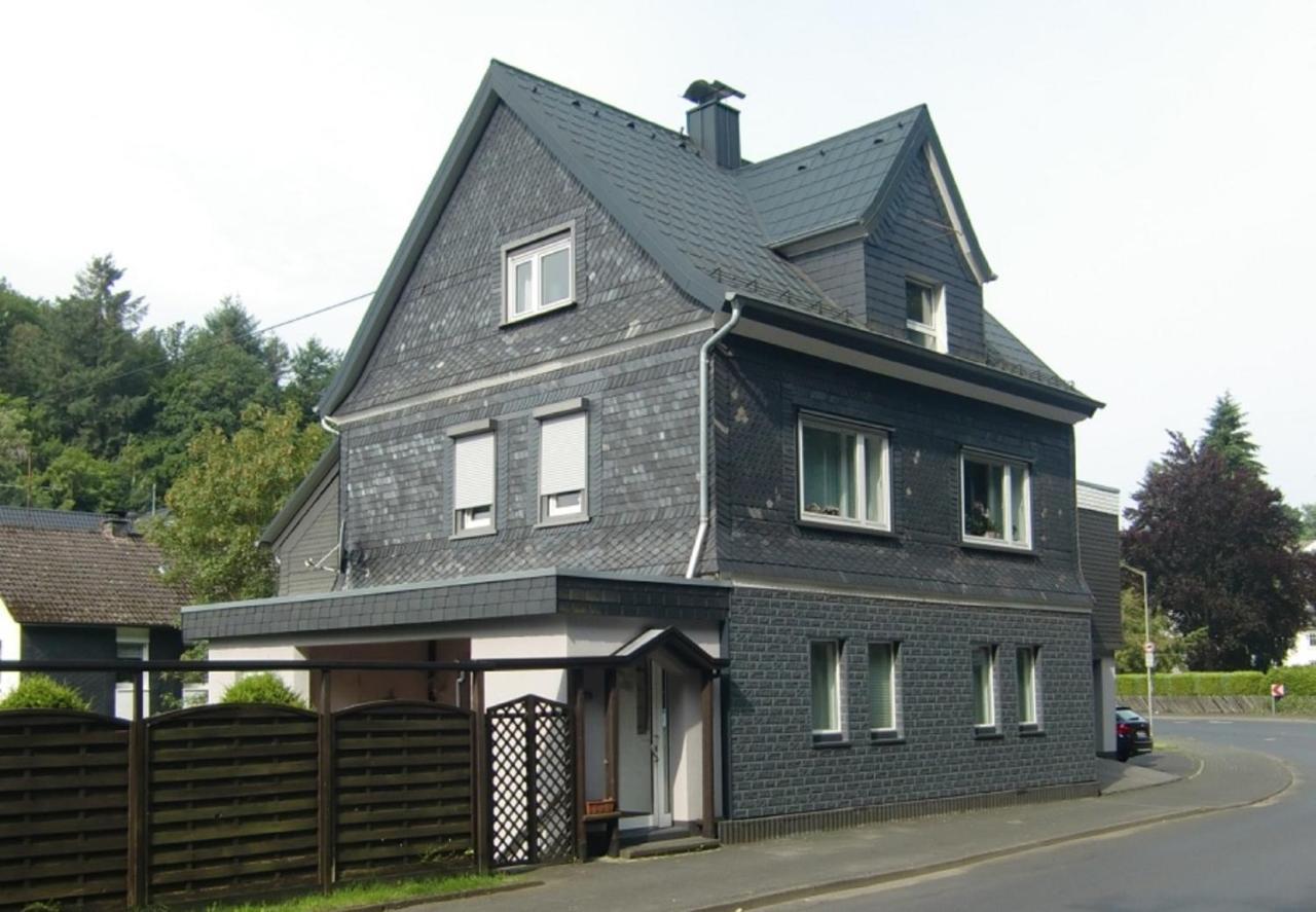 Ferienwohnung Ilse Und Eberhard Trops Siegen Bagian luar foto